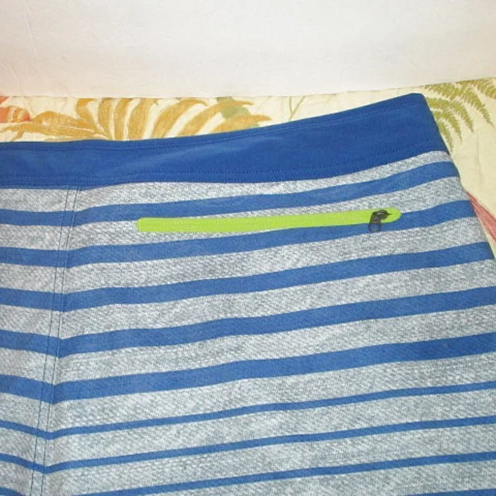 The North Face Mens 40 Swim Trunks UPF Stretch Whitecap Board Shorts Beach NEW